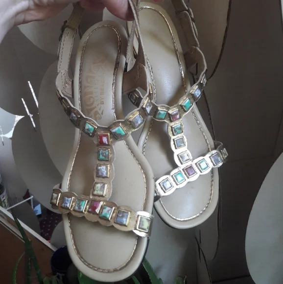 60s Vintage Mod Multi Colored JEWEL Studded Gold Lame Block Heel Sandals Size 7 - Picture 5 of 16